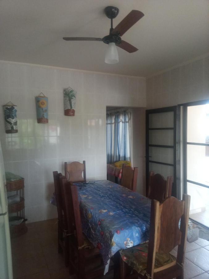 Maravilhosa Vila A 150 M Da Praia Do Guarau, Para 30 Pessoas! Peruibe Exterior photo